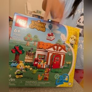 LEGO Animal Crossing Isabelle's House Set 77049